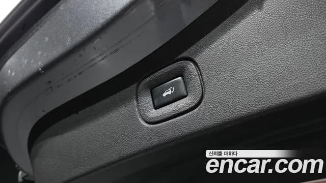 2020 Renault The New QM6 2.0 LPe RE 2WD Sold VIN KNME5C2C5LP037041 – rear exterior 2020 Renault The New QM6 2.0 LPe RE 2WD Sold VIN KNME5C2C5LP037041 – rear exterior
