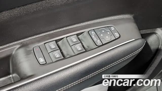 2021 Renault The New QM6 2.0 LPe RE Signature 2WD Sold VIN KNME5C2C6MP052035 – interior seats 2021 Renault The New QM6 2.0 LPe RE Signature 2WD Sold VIN KNME5C2C6MP052035 – interior seats