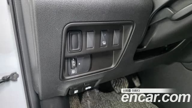2020 Renault The New QM6 2.0 LPe LE 2WD Sold VIN KNME5C2C7LP021987 – rear exterior 2020 Renault The New QM6 2.0 LPe LE 2WD Sold VIN KNME5C2C7LP021987 – rear exterior