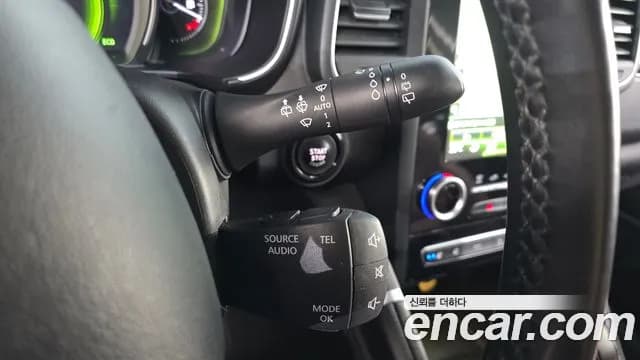 2017 Renault QM6 Diesel 4WD RE Signature Sold VIN KNME5C2M1HP017658 – engine bay 2017 Renault QM6 Diesel 4WD RE Signature Sold VIN KNME5C2M1HP017658 – engine bay
