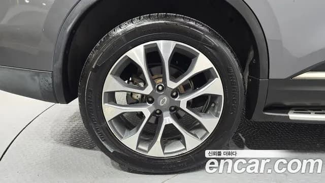 2017 Renault QM6 Diesel 2WD RE Signature Sold VIN KNME5C2M5HP017002 – side profile 2017 Renault QM6 Diesel 2WD RE Signature Sold VIN KNME5C2M5HP017002 – side profile
