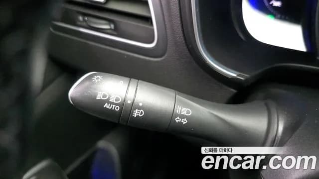 2017 Renault QM6 Diesel 2WD RE Signature Sold VIN KNME5C2M5HP031465 – engine bay 2017 Renault QM6 Diesel 2WD RE Signature Sold VIN KNME5C2M5HP031465 – engine bay
