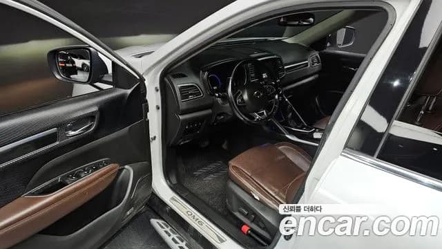 2017 Renault QM6 Diesel 4WD RE Signature Sold VIN KNME5C2M6HP032799 – interior seats 2017 Renault QM6 Diesel 4WD RE Signature Sold VIN KNME5C2M6HP032799 – interior seats
