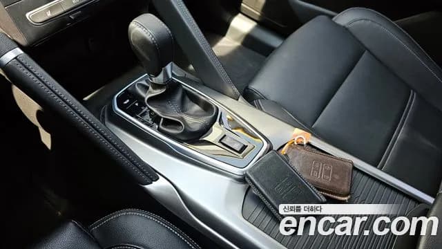 2017 Renault QM6 Diesel 2WD LE Sold VIN KNME5C2M8HP010027 – trunk area 2017 Renault QM6 Diesel 2WD LE Sold VIN KNME5C2M8HP010027 – trunk area