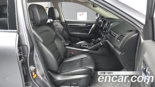 2017 Renault QM6 Diesel 4WD RE Signature Sold VIN KNME5C2MXHP015911 – engine bay 2017 Renault QM6 Diesel 4WD RE Signature Sold VIN KNME5C2MXHP015911 – engine bay
