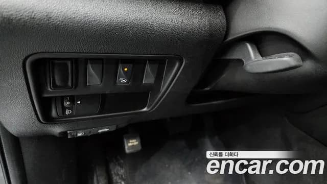 2017 Renault QM6 Diesel 2WD RE Sold VIN KNME5C2MXHP020445 – trunk area 2017 Renault QM6 Diesel 2WD RE Sold VIN KNME5C2MXHP020445 – trunk area
