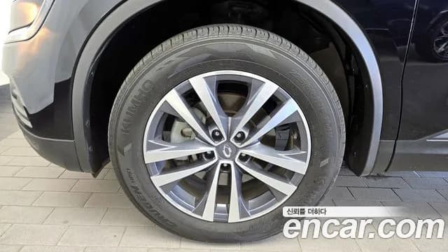 2018 Renault QM6 Diesel 2WD RE Sold VIN KNME5C2MXJP035694 – engine bay 2018 Renault QM6 Diesel 2WD RE Sold VIN KNME5C2MXJP035694 – engine bay