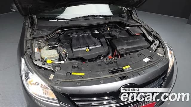 2017 Renault SM7 Nova LPLI 2.0 LPe Disabled Sold VIN KNMG4C2CMHP010077 – rear exterior 2017 Renault SM7 Nova LPLI 2.0 LPe Disabled Sold VIN KNMG4C2CMHP010077 – rear exterior