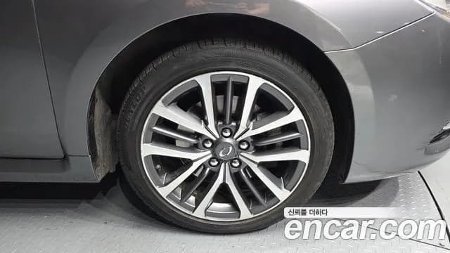 2017 Renault SM7 Nova LPLI 2.0 LPe Disabled Sold VIN KNMG4C2CMHP010077 – engine bay 2017 Renault SM7 Nova LPLI 2.0 LPe Disabled Sold VIN KNMG4C2CMHP010077 – engine bay