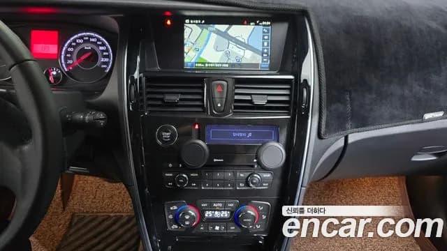 2017 Renault SM7 Nova LPLI 2.0 LPe Disabled Sold VIN KNMG4C2CMHP012087 – trunk area 2017 Renault SM7 Nova LPLI 2.0 LPe Disabled Sold VIN KNMG4C2CMHP012087 – trunk area