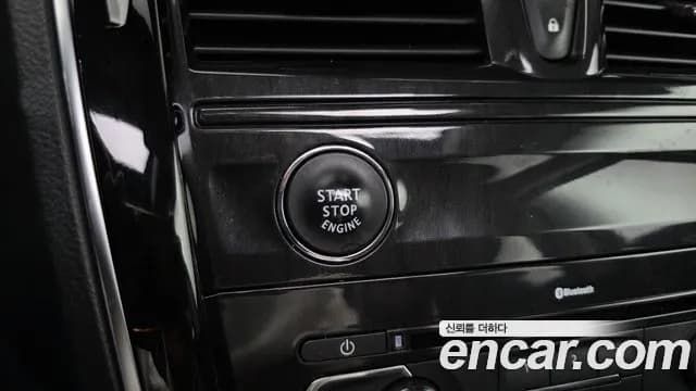 2018 Renault SM7 Nova LPLI 2.0 LPe Disabled Sold VIN KNMG4C2CMJP016328 – photo 14 2018 Renault SM7 Nova LPLI 2.0 LPe Disabled Sold VIN KNMG4C2CMJP016328 – photo 14