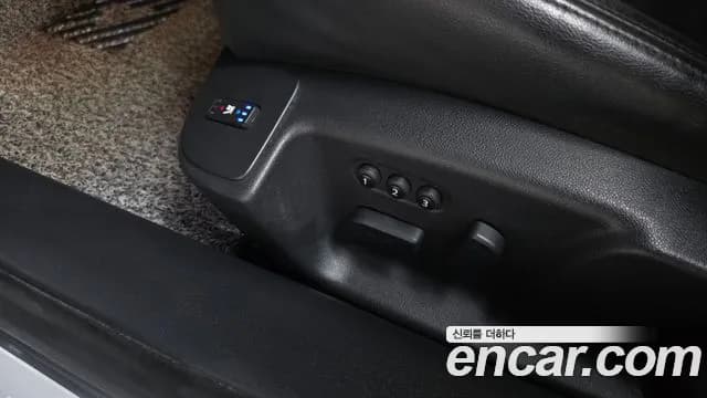 2019 Renault SM7 Nova LPLI 2.0 LPe Sold VIN KNMG4C2CMKP018962 – odometer reading 2019 Renault SM7 Nova LPLI 2.0 LPe Sold VIN KNMG4C2CMKP018962 – odometer reading