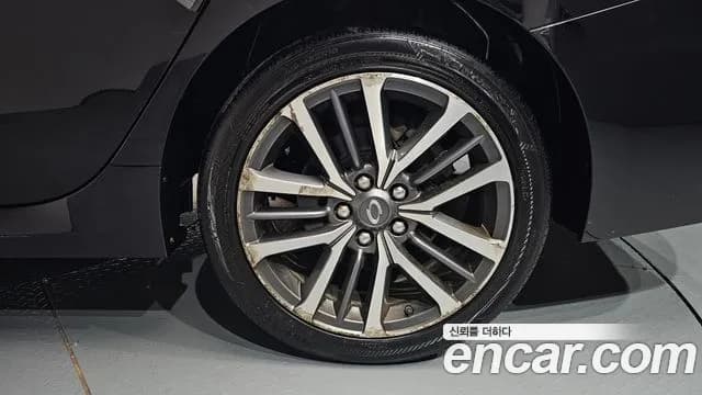 2019 Renault SM7 Nova LPLI 2.0 LPe Disabled Sold VIN KNMG4C2CMKP019066 – photo 24 2019 Renault SM7 Nova LPLI 2.0 LPe Disabled Sold VIN KNMG4C2CMKP019066 – photo 24