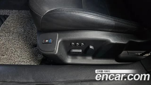 2019 Renault SM7 Nova LPLI 2.0 LPe Disabled Sold VIN KNMG4C2CMKP019066 – photo 28 2019 Renault SM7 Nova LPLI 2.0 LPe Disabled Sold VIN KNMG4C2CMKP019066 – photo 28