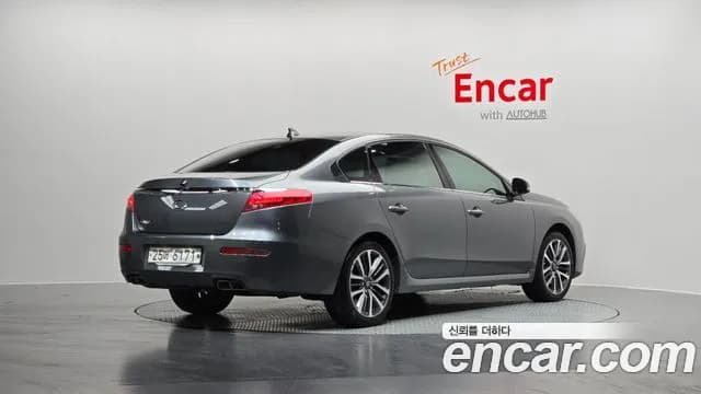 2019 Renault SM7 Nova LPLI 2.0 LPe Disabled Sold VIN KNMG4C2CMKP019954 – front exterior 2019 Renault SM7 Nova LPLI 2.0 LPe Disabled Sold VIN KNMG4C2CMKP019954 – front exterior