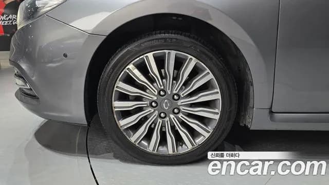 2017 Renault SM7 Nova 2.5 V6 Sold VIN KNMG4D2EMHP024938 – interior seats 2017 Renault SM7 Nova 2.5 V6 Sold VIN KNMG4D2EMHP024938 – interior seats
