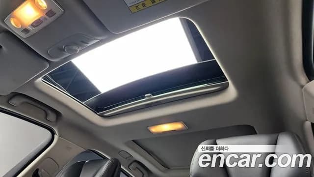 2017 Renault SM7 Nova 2.5 V6 Sold VIN KNMG4D2EMHP025056 – interior seats 2017 Renault SM7 Nova 2.5 V6 Sold VIN KNMG4D2EMHP025056 – interior seats