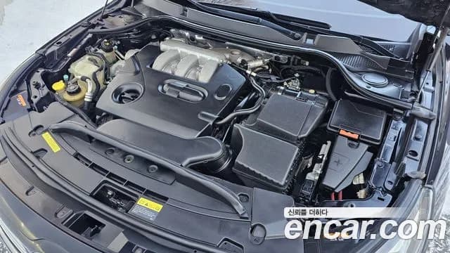 2017 Renault SM7 Nova 3.5 V6 Sold VIN KNMG4D2KMHP003806 – photo 12 2017 Renault SM7 Nova 3.5 V6 Sold VIN KNMG4D2KMHP003806 – photo 12
