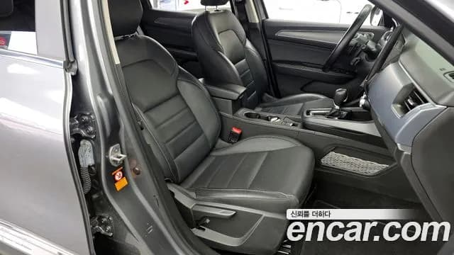 2020 Renault XM3 1.3 TCe RE Signature Sold VIN KNMK5B2RMLP011672 – trunk area 2020 Renault XM3 1.3 TCe RE Signature Sold VIN KNMK5B2RMLP011672 – trunk area