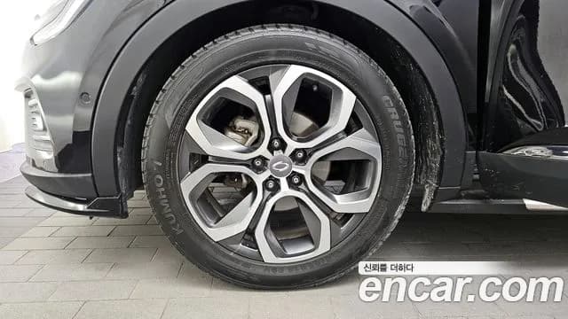 2020 Renault XM3 1.3 TCe RE Signature Sold VIN KNMK5B2RMLP014263 – exterior detail 2020 Renault XM3 1.3 TCe RE Signature Sold VIN KNMK5B2RMLP014263 – exterior detail