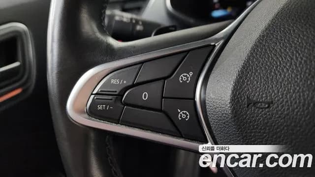 2020 Renault XM3 1.3 TCe RE Signature Sold VIN KNMK5B2RMLP024241 – exterior detail 2020 Renault XM3 1.3 TCe RE Signature Sold VIN KNMK5B2RMLP024241 – exterior detail