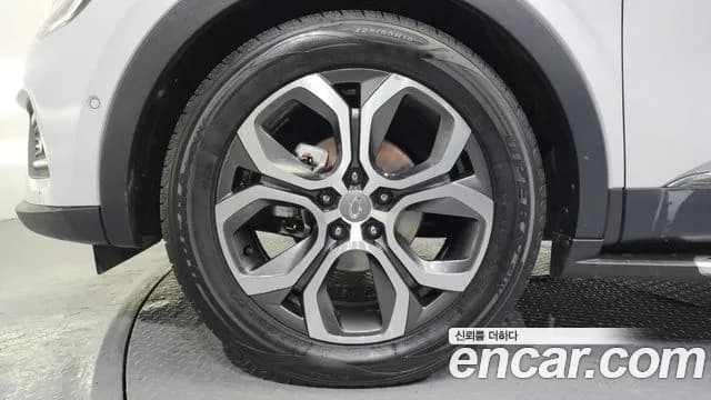 2020 Renault XM3 1.3 TCe RE Signature Sold VIN KNMK5B2RMLP026241 – trunk area 2020 Renault XM3 1.3 TCe RE Signature Sold VIN KNMK5B2RMLP026241 – trunk area