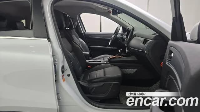 2022 Renault XM3 1.3 TCe RE Signature Sold VIN KNMK5B2RMNP030634 – trunk area 2022 Renault XM3 1.3 TCe RE Signature Sold VIN KNMK5B2RMNP030634 – trunk area