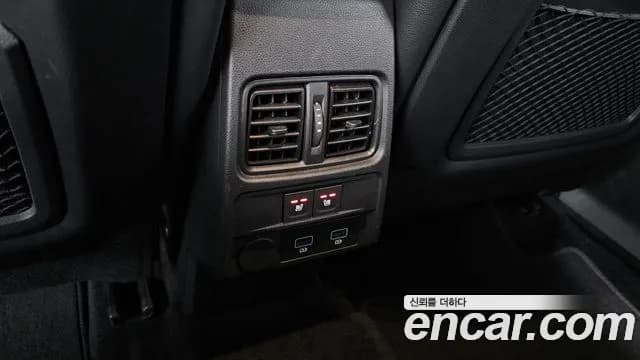 2022 Renault XM3 1.3 TCe RE Signature Sold VIN KNMK5B2RMNP031833 – trunk area 2022 Renault XM3 1.3 TCe RE Signature Sold VIN KNMK5B2RMNP031833 – trunk area