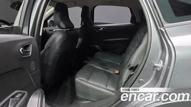 2020 Renault XM3 1.6 GTe LE Plus Sold VIN KNMK5C2HMLP002087 – exterior detail 2020 Renault XM3 1.6 GTe LE Plus Sold VIN KNMK5C2HMLP002087 – exterior detail