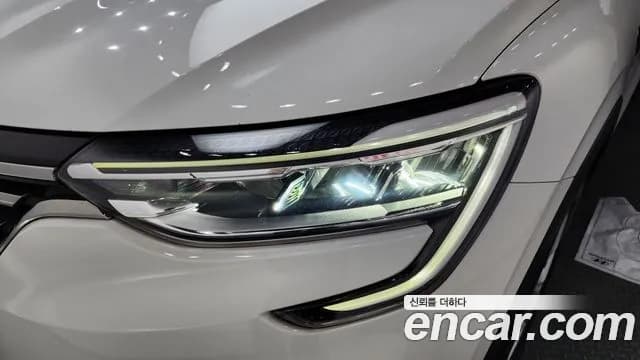 2020 Renault XM3 1.6 GTe LE Plus Sold VIN KNMK5C2HMLP006388 – exterior detail 2020 Renault XM3 1.6 GTe LE Plus Sold VIN KNMK5C2HMLP006388 – exterior detail