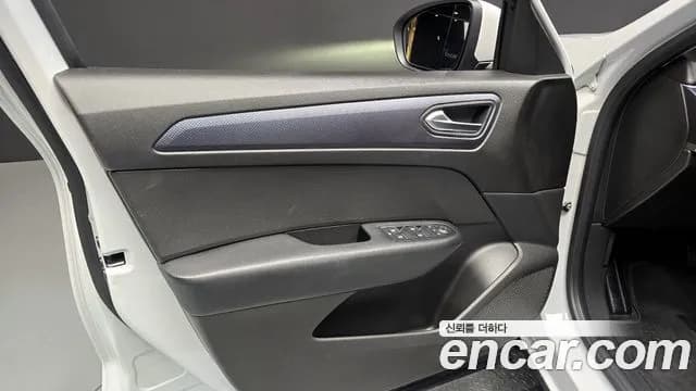 2020 Renault XM3 1.6 GTe LE Plus Sold VIN KNMK5C2HMLP009807 – side profile 2020 Renault XM3 1.6 GTe LE Plus Sold VIN KNMK5C2HMLP009807 – side profile