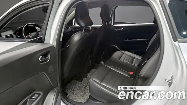 2020 Renault XM3 1.6 GTe LE Plus Sold VIN KNMK5C2HMLP009807 – exterior detail 2020 Renault XM3 1.6 GTe LE Plus Sold VIN KNMK5C2HMLP009807 – exterior detail