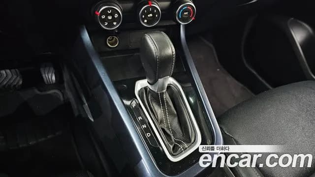 2022 Renault XM3 1.6 GTe LE Sold VIN KNMK5C2HMNP015157 – trunk area 2022 Renault XM3 1.6 GTe LE Sold VIN KNMK5C2HMNP015157 – trunk area