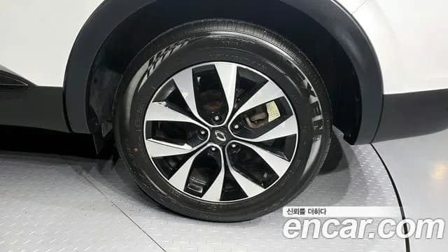 2022 Renault XM3 1.6 GTe RE Sold VIN KNMK5C2HMNP021084 – rear exterior 2022 Renault XM3 1.6 GTe RE Sold VIN KNMK5C2HMNP021084 – rear exterior