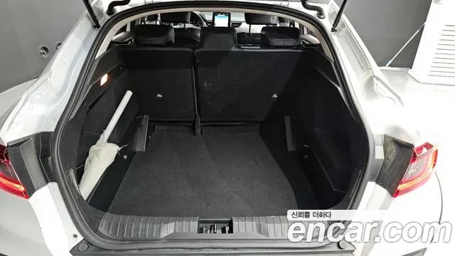 2023 Renault XM3 1.6 GTe RE Sold VIN KNMK5C2HMPP033314 – trunk area 2023 Renault XM3 1.6 GTe RE Sold VIN KNMK5C2HMPP033314 – trunk area