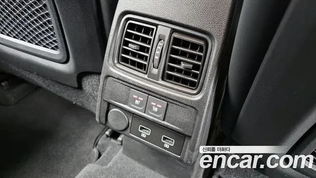 2025 Renault Arkana 1.6 E-TECH Iconic Sold VIN KNMK5C2TMSP048473 – photo 29 2025 Renault Arkana 1.6 E-TECH Iconic Sold VIN KNMK5C2TMSP048473 – photo 29