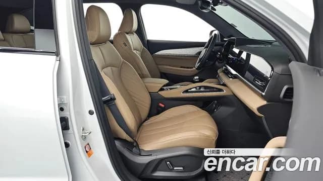 2025 Renault Grand Koleos 1.5 E-TECH Iconic 2WD Sold VIN KNMP5B2U0SP044201 – trunk area 2025 Renault Grand Koleos 1.5 E-TECH Iconic 2WD Sold VIN KNMP5B2U0SP044201 – trunk area