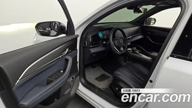 2025 Renault Grand Koleos 1.5 E-TECH Iconic 2WD Sold VIN KNMP5B2U3SP005702 – rear exterior 2025 Renault Grand Koleos 1.5 E-TECH Iconic 2WD Sold VIN KNMP5B2U3SP005702 – rear exterior