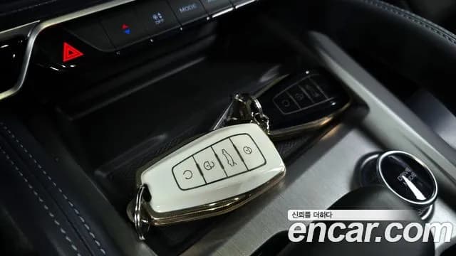 2025 Renault Grand Koleos 1.5 E-TECH Iconic 2WD Sold VIN KNMP5B2U3SP005702 – undercarriage 2025 Renault Grand Koleos 1.5 E-TECH Iconic 2WD Sold VIN KNMP5B2U3SP005702 – undercarriage