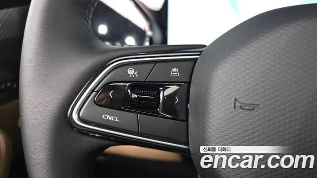 2026 Renault Grand Koleos 1.5 E-TECH Iconic 2WD Sold VIN KNMP5B2U6TP054264 – rear exterior 2026 Renault Grand Koleos 1.5 E-TECH Iconic 2WD Sold VIN KNMP5B2U6TP054264 – rear exterior