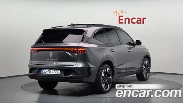 2026 Renault Grand Koleos 1.5 E-TECH Iconic 2WD Sold VIN KNMP5B2U6TP054264 – trunk area 2026 Renault Grand Koleos 1.5 E-TECH Iconic 2WD Sold VIN KNMP5B2U6TP054264 – trunk area