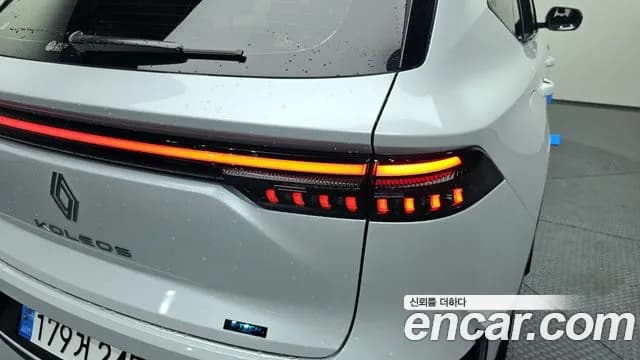 2025 Renault Grand Koleos 1.5 E-TECH Esprit Alphine 2WD Sold VIN KNMP5B2U7SP009428 – photo 17 2025 Renault Grand Koleos 1.5 E-TECH Esprit Alphine 2WD Sold VIN KNMP5B2U7SP009428 – photo 17