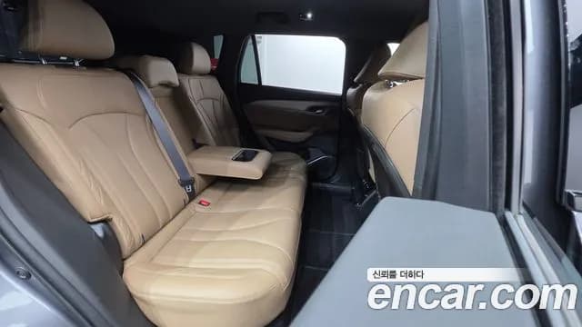 2025 Renault Grand Koleos 1.5 E-TECH Iconic 2WD Sold VIN KNMP5B2U7SP017111 – exterior detail 2025 Renault Grand Koleos 1.5 E-TECH Iconic 2WD Sold VIN KNMP5B2U7SP017111 – exterior detail