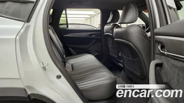 2025 Renault Grand Koleos 1.5 E-TECH Esprit Alphine 2WD Sold VIN KNMP5B2U9SP042317 – trunk area 2025 Renault Grand Koleos 1.5 E-TECH Esprit Alphine 2WD Sold VIN KNMP5B2U9SP042317 – trunk area