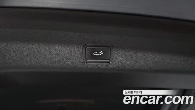 2025 Renault Grand Koleos 1.5 E-TECH Esprit Alphine 2WD Sold VIN KNMP5B2UXSP000660 – exterior detail 2025 Renault Grand Koleos 1.5 E-TECH Esprit Alphine 2WD Sold VIN KNMP5B2UXSP000660 – exterior detail