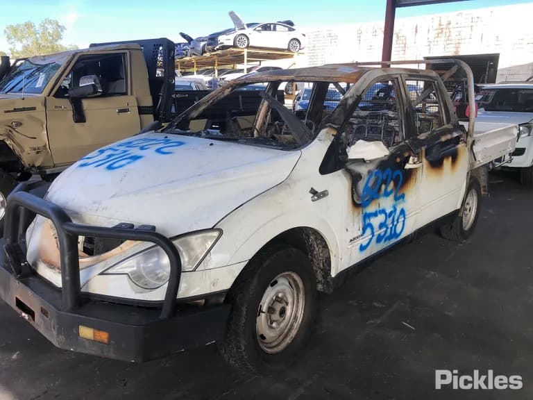 null Used VIN KPADA1EKSBP103489 – dashboard null Used VIN KPADA1EKSBP103489 – dashboard