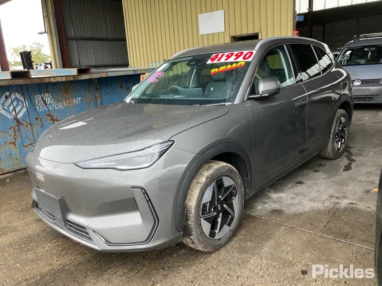 2025 GEELY EX5 Used VIN L6TE21SB1SY013107 – undercarriage 2025 GEELY EX5 Used VIN L6TE21SB1SY013107 – undercarriage