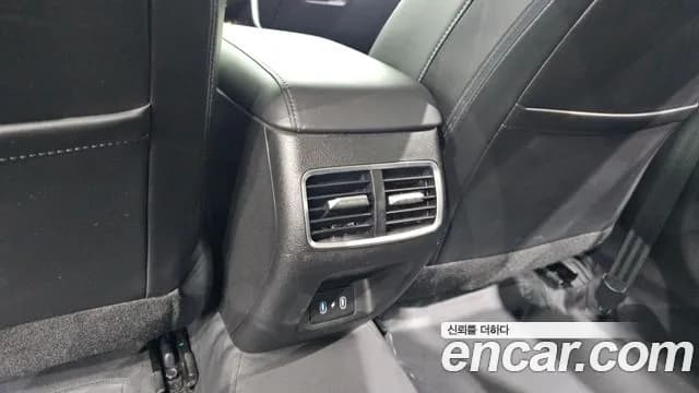 2025 Hyundai Sonata The Edge (DN8) 2.0 LPG(Taxi) Sold VIN LBEDNALEBSY032360 – trunk area 2025 Hyundai Sonata The Edge (DN8) 2.0 LPG(Taxi) Sold VIN LBEDNALEBSY032360 – trunk area