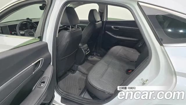 2025 Hyundai Sonata The Edge (DN8) 2.0 LPG(Taxi) Sold VIN LBEDNALEBSY058387 – side profile 2025 Hyundai Sonata The Edge (DN8) 2.0 LPG(Taxi) Sold VIN LBEDNALEBSY058387 – side profile