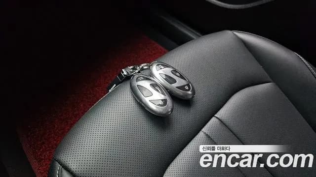 2025 Hyundai Sonata The Edge (DN8) 2.0 LPG(Taxi) Sold VIN LBEDNALEBSY061015 – rear exterior 2025 Hyundai Sonata The Edge (DN8) 2.0 LPG(Taxi) Sold VIN LBEDNALEBSY061015 – rear exterior